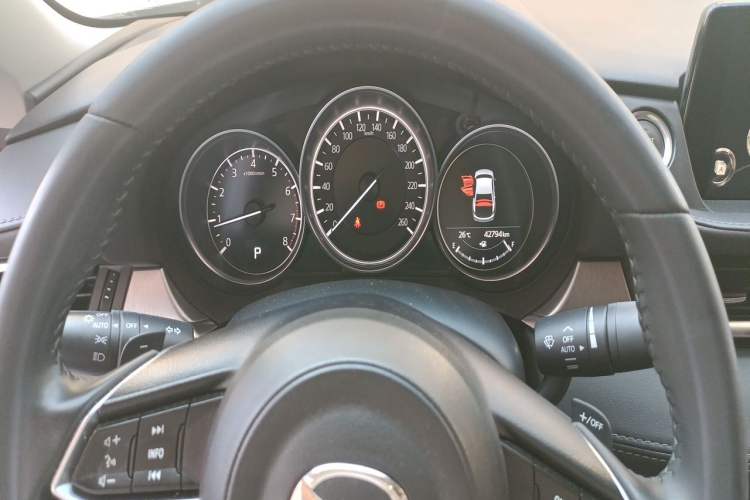 Used Mazda Atenza 2020 2.5L Skyline Sport Edition Odometer Close Up