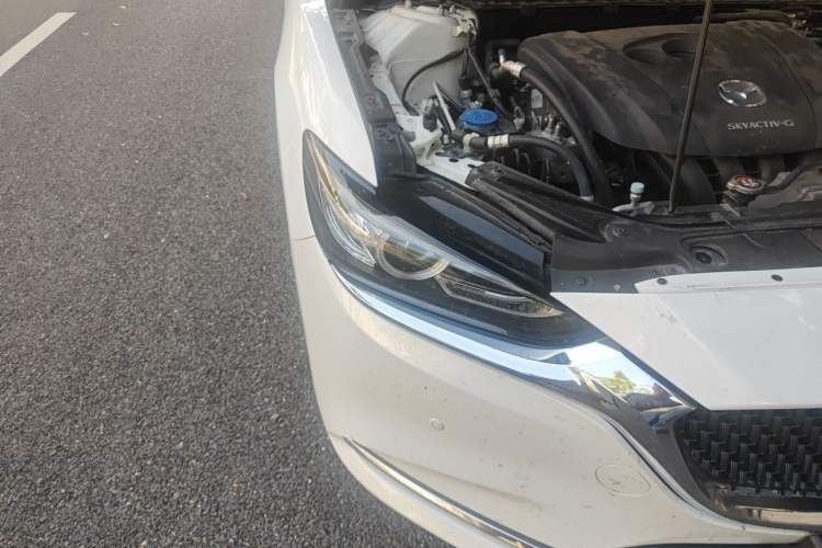 Used Mazda Atenza 2020 2.0L Blue Sky Luxury Edition Right Front Headlight