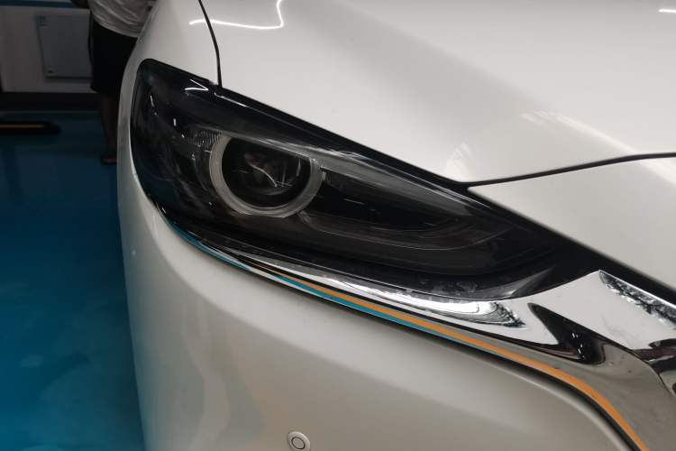 Used Mazda Atenza 2020 2.5L Skyline Sport Edition Right Front Headlight