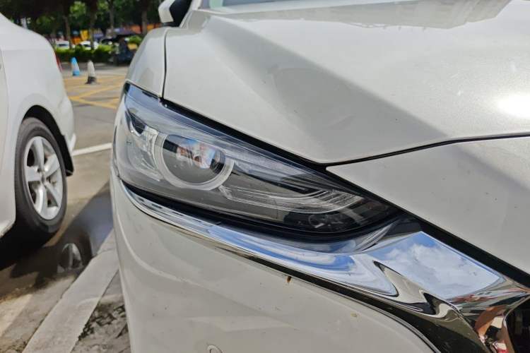 Used Mazda Atenza 2020 2.5L Skyline Sport Edition Right Front Headlight