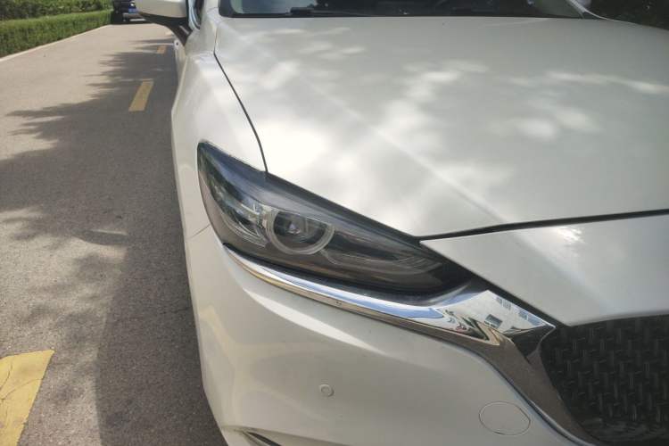Used Mazda Atenza 2020 2.0L Blue Sky Luxury Edition Right Front Headlight