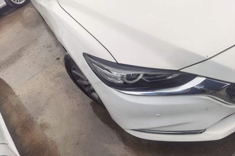 Used Mazda Atenza 2020 2.0L Blue Sky Luxury Edition Right Front Headlight