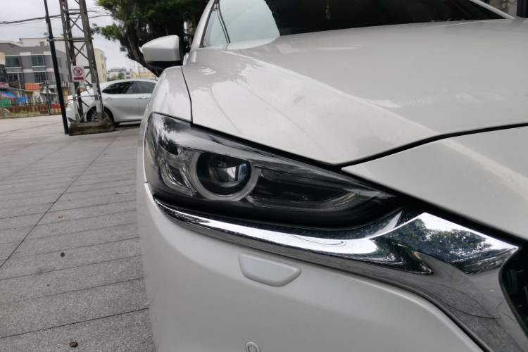 Used Mazda Atenza 2020 2.5L Sky Blue Prestige Edition Right Front Headlight