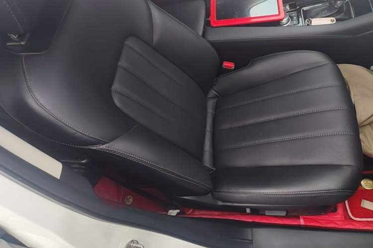 Used Mazda Atenza 2020 2.5L Skyline Sport Edition Right Front Seat