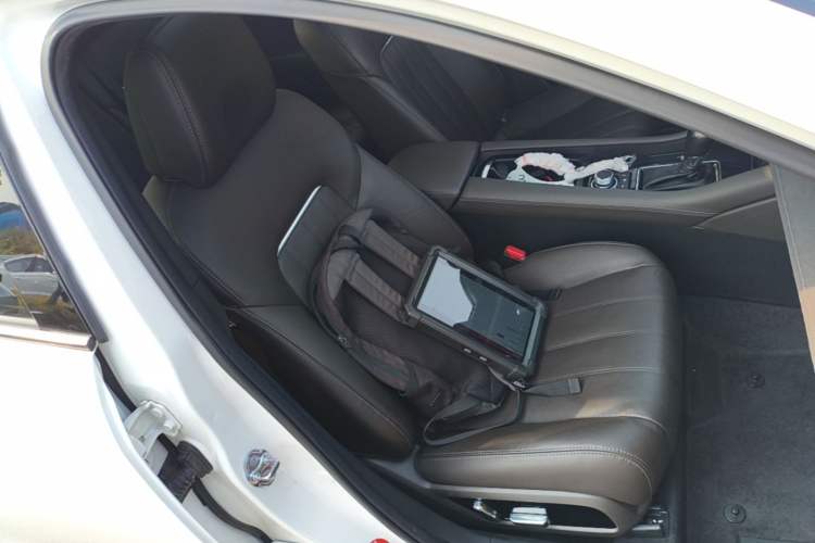 Used Mazda Atenza 2020 2.5L Sky Blue Prestige Edition Right Front Seat