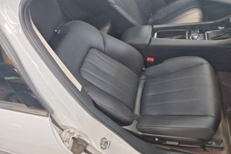 Used Mazda Atenza 2020 2.5L Skyline Sport Edition Right Front Seat