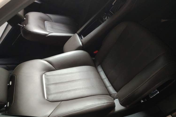 Used Mazda Atenza 2020 2.5L Skyline Sport Edition Right Front Seat