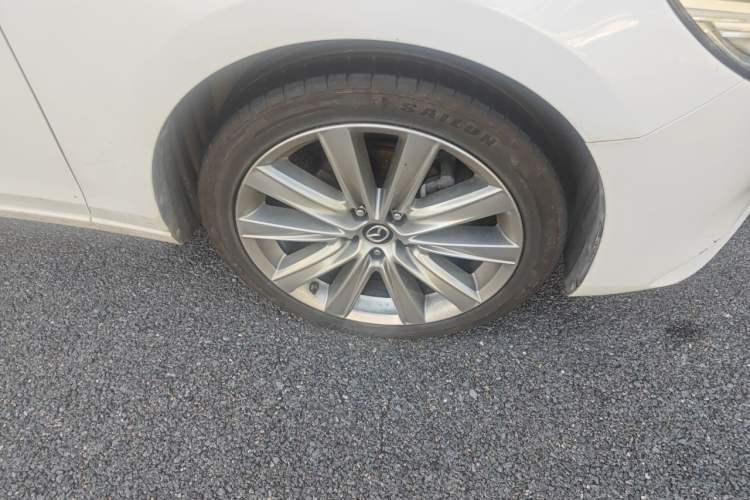Used Mazda Atenza 2020 2.0L Blue Sky Luxury Edition Right Front Wheel Hub