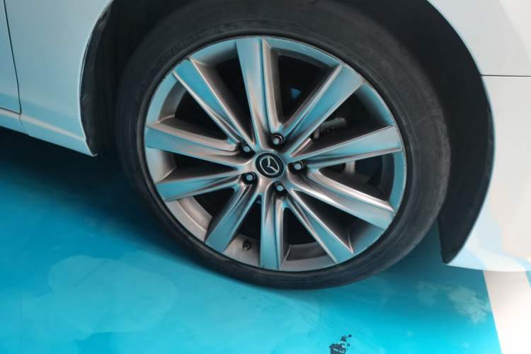 Used Mazda Atenza 2020 2.5L Skyline Sport Edition Right Front Wheel Hub