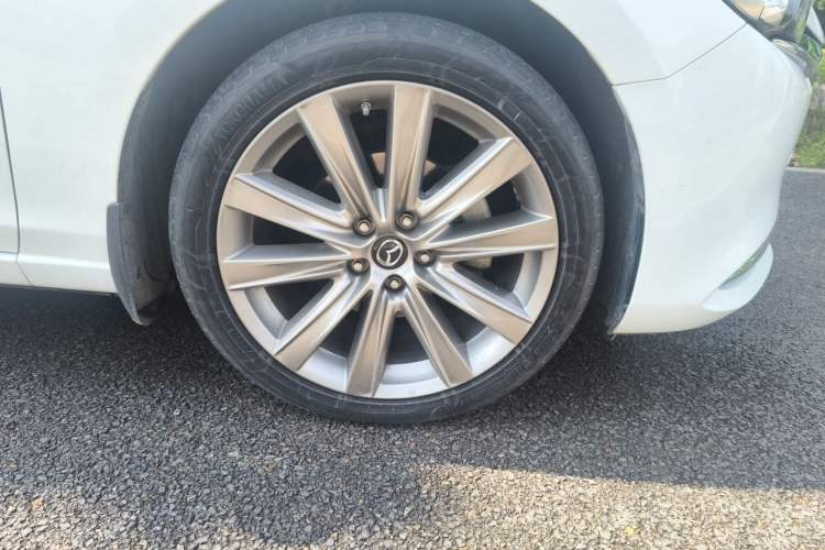 Used Mazda Atenza 2020 2.5L Sky Blue Prestige Edition Right Front Wheel Hub