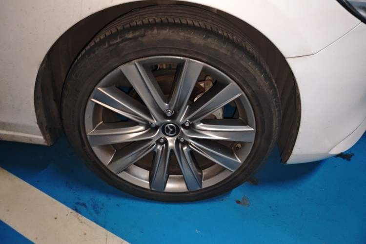 Used Mazda Atenza 2020 2.5L Skyline Sport Edition Right Front Wheel Hub