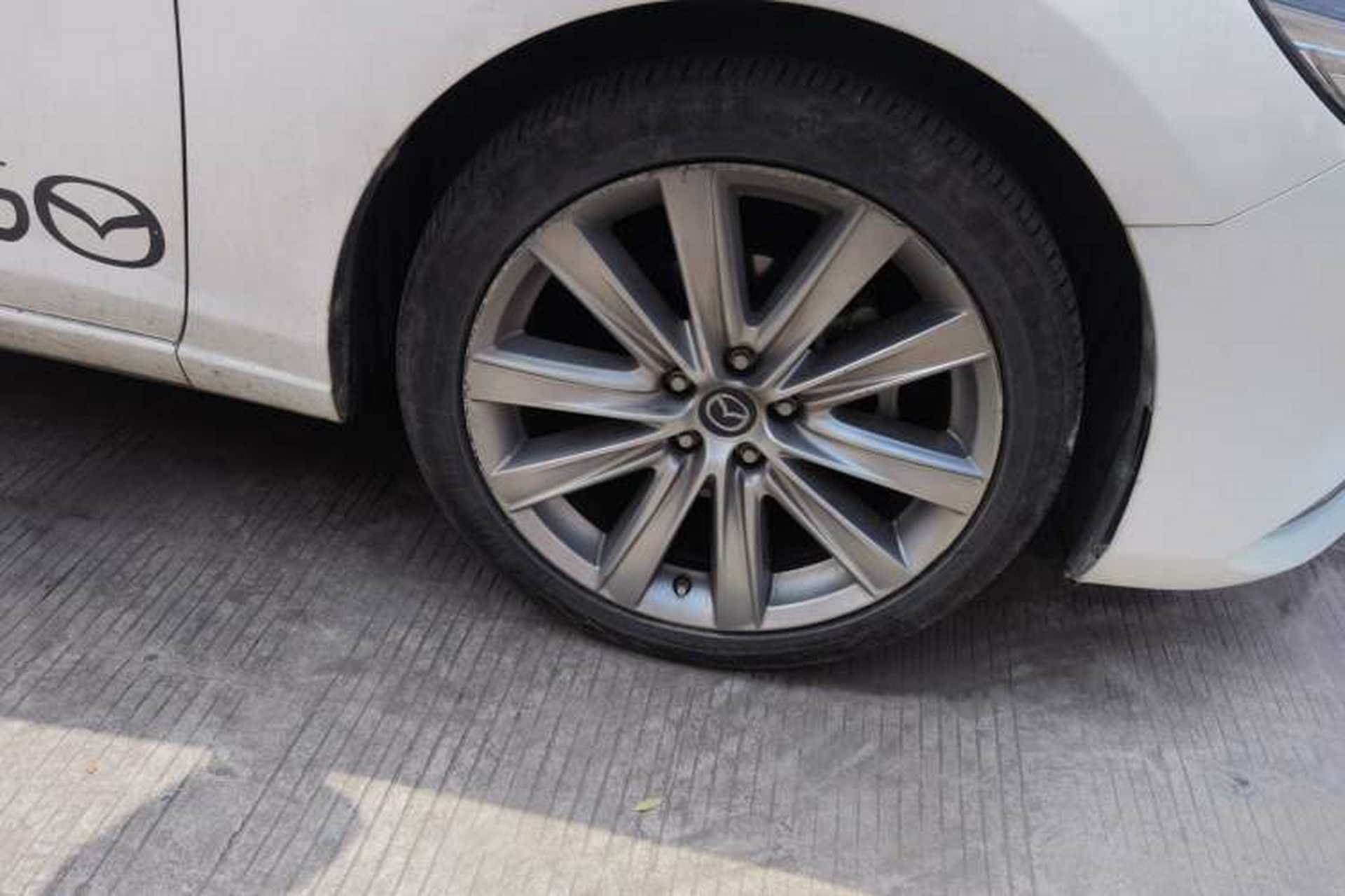 Used Mazda Atenza 2020 2.5L Skyline Sport Edition Right Front Wheel Hub