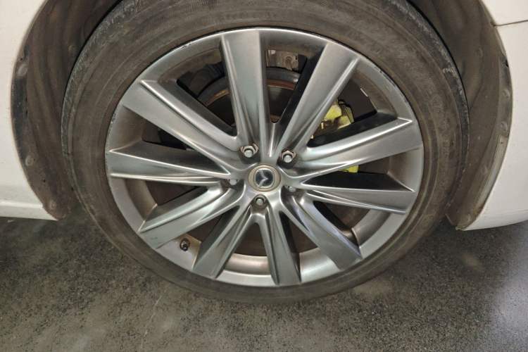 Used Mazda Atenza 2020 2.5L Skytop Deluxe Edition Right Front Wheel Hub