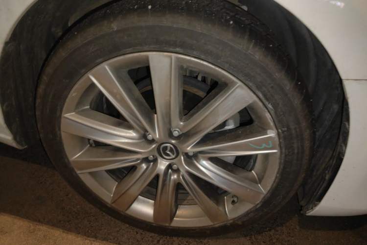 Used Mazda Atenza 2020 2.5L Skyline Sport Edition Right Front Wheel Hub
