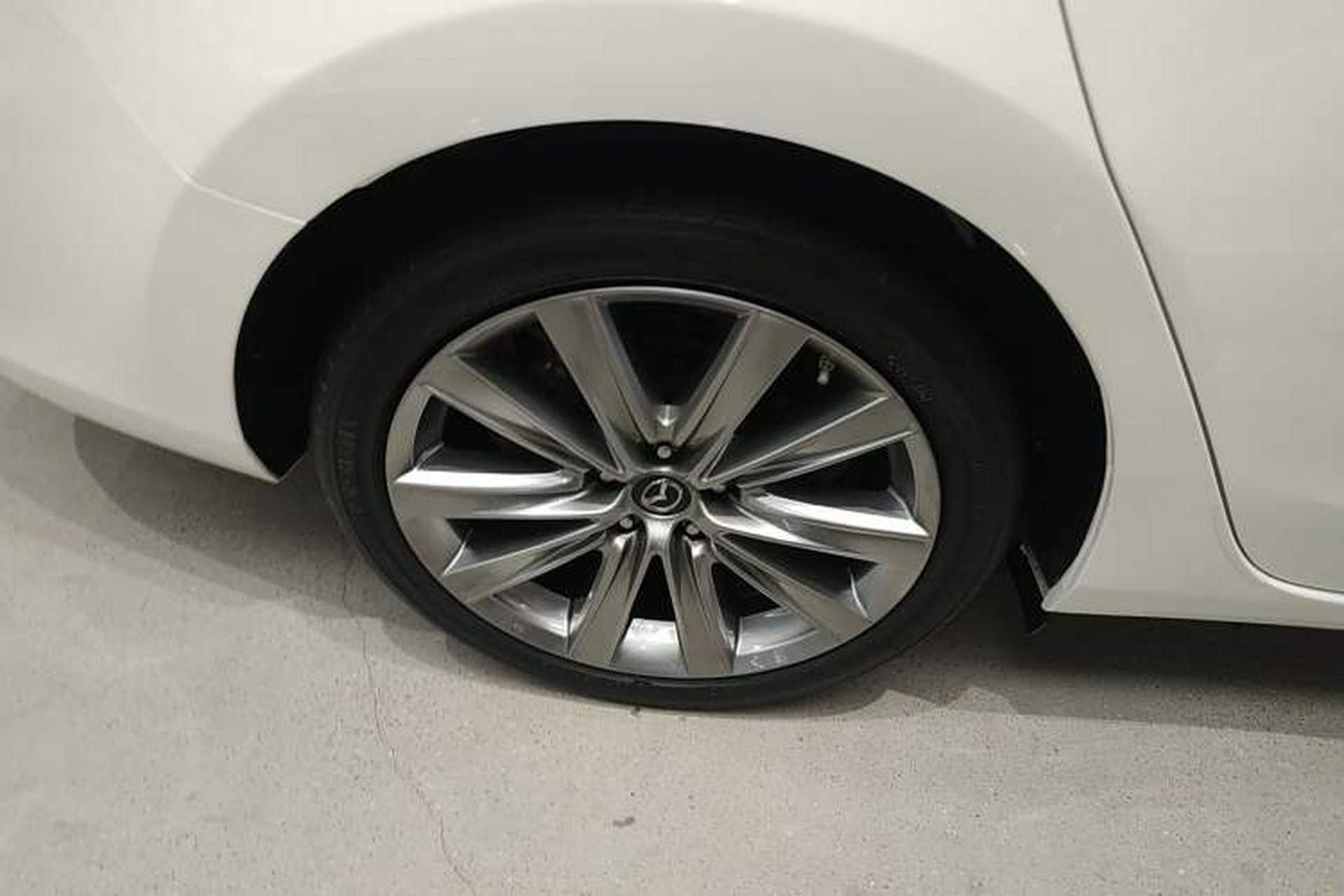 Used Mazda Atenza 2020 2.5L Skyline Sport Edition Right Rear Wheel Hub