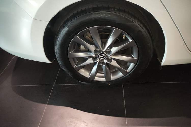Used Mazda Atenza 2020 2.0L Blue Sky Fashion Edition Right Rear Wheel Hub