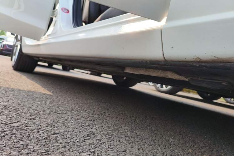 Used Mazda Atenza 2020 2.5L Sky Blue Prestige Edition Right Side Sill