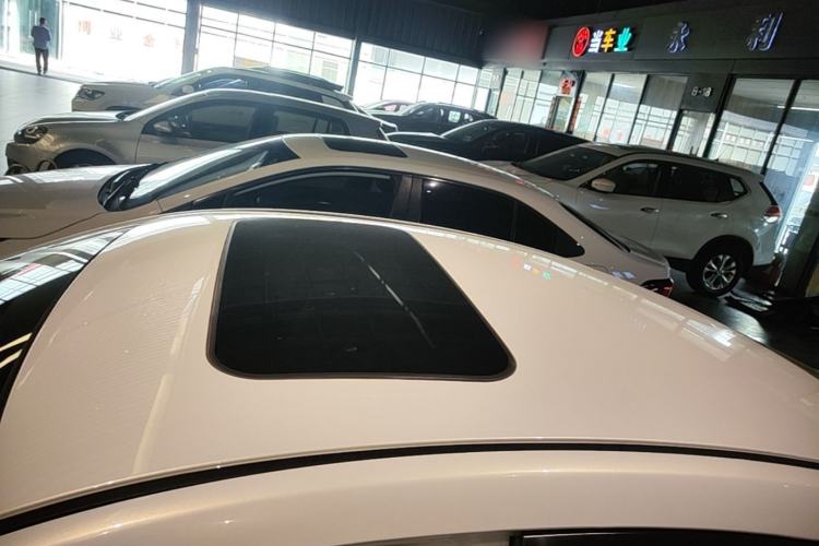 Used Mazda Atenza 2020 2.0L Blue Sky Fashion Edition Roof