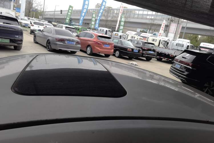 Used Mazda Atenza 2020 2.0L Blue Sky Fashion Edition Roof