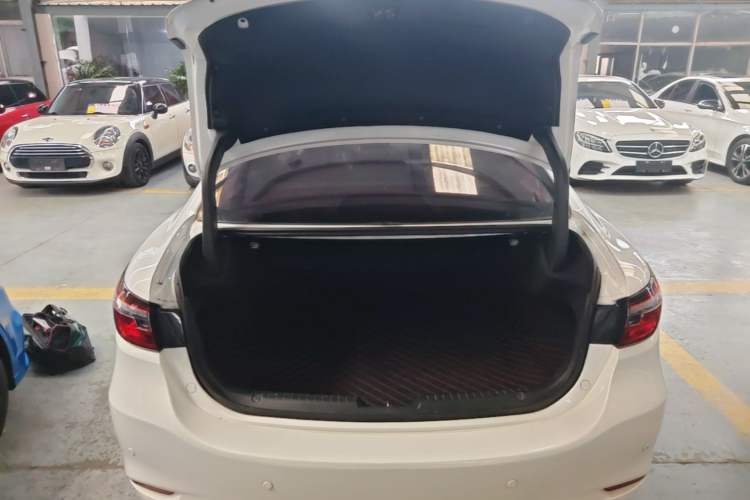 Used Mazda Atenza 2020 2.5L Skyline Sport Edition Trunk