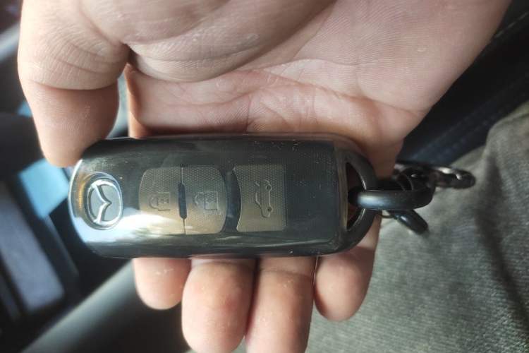 Used Mazda Atenza 2020 2.0L Blue Sky Luxury Edition Vehicle Key