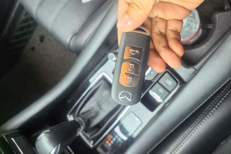 Used Mazda Atenza 2020 2.0L Blue Sky Luxury Edition Vehicle Key