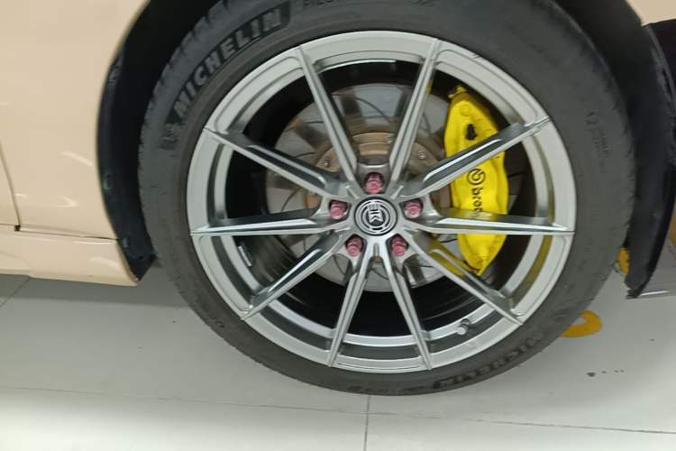 Used Mazda Atenza 2020 2.5L Sky Blue Prestige Edition Right Front Wheel Hub