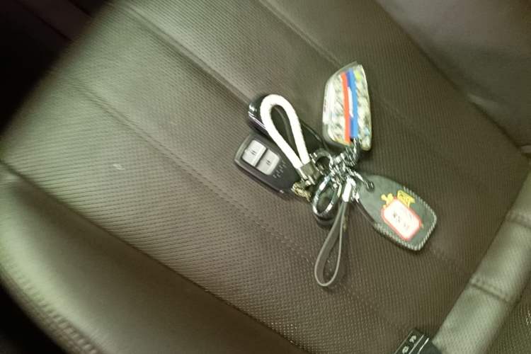Used Mazda Atenza 2020 2.5L Sky Blue Prestige Edition Vehicle Key