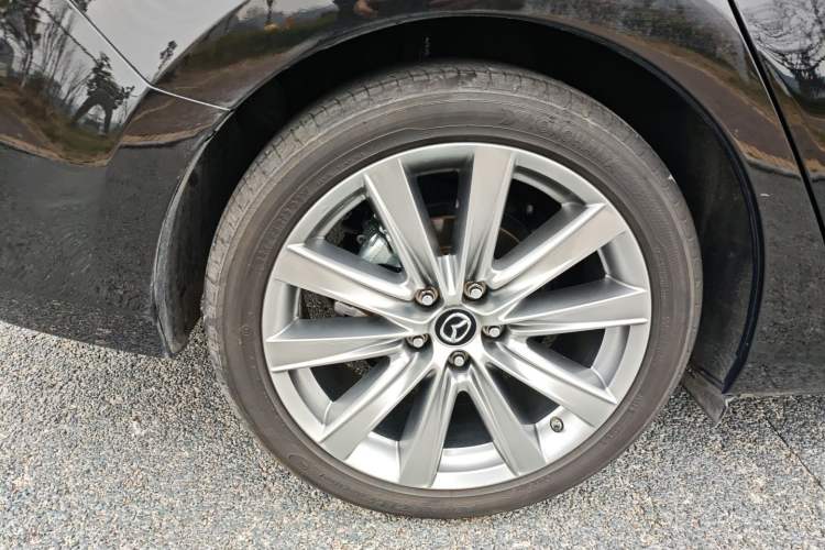Used Mazda Atenza 2021 2.5L Sky Blue Sport Edition Exterior 7
