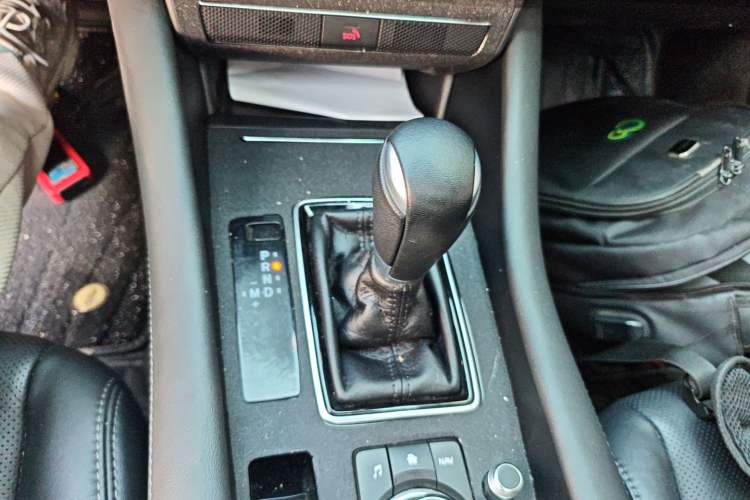 Used Mazda Atenza 2021 2.5L Sky Blue Sport Edition Gear Lever