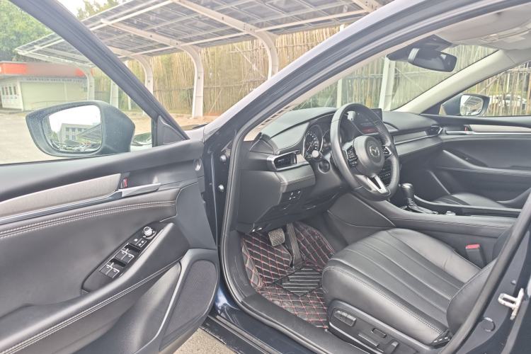 Used Mazda Atenza 2021 2.5L Sky Blue Sport Edition Interior 2