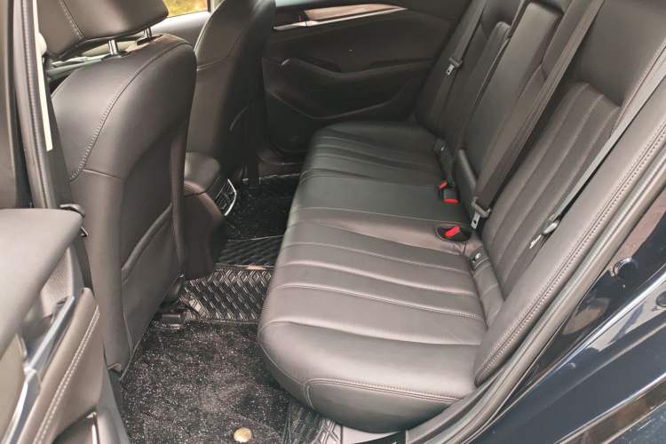 Used Mazda Atenza 2021 2.5L Sky Blue Sport Edition Interior 4