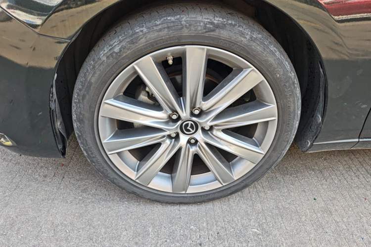 Used Mazda Atenza 2021 2.5L Sky Blue Sport Edition Left Front Wheel Hub