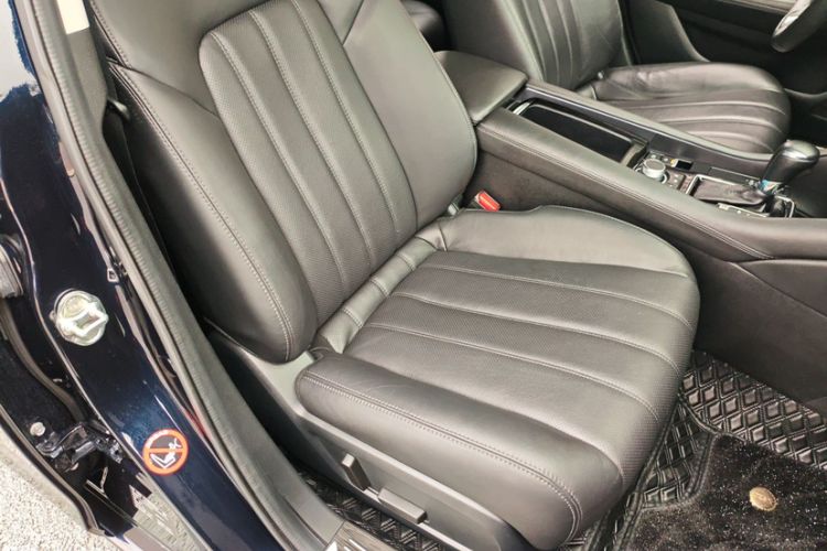 Used Mazda Atenza 2021 2.5L Sky Blue Sport Edition Right Front Seat