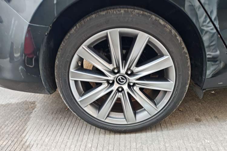 Used Mazda Atenza 2021 2.5L Sky Blue Sport Edition Right Rear Wheel Hub