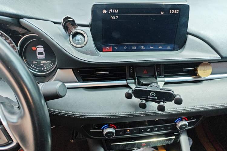 Used Mazda Atenza 2021 2.5L Sky Blue Sport Edition Audio And AC Panel