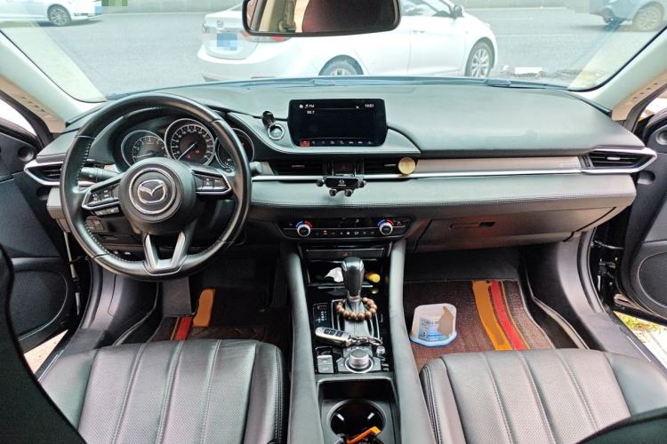 Used Mazda Atenza 2021 2.5L Sky Blue Sport Edition Center Console