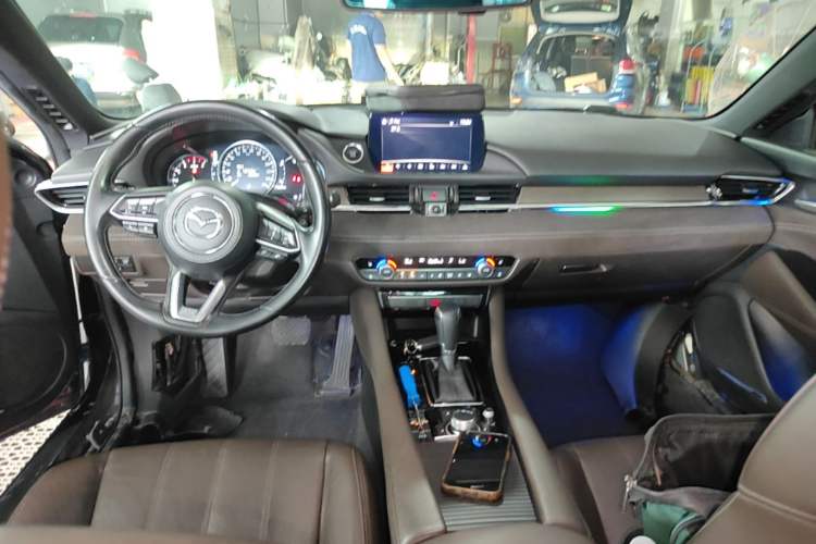 Used Mazda Atenza 2021 2.5L Blue Sky Prestige Edition Center Console