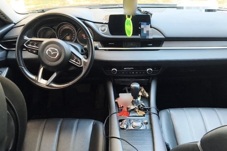 Used Mazda Atenza 2021 2.5L Sky Blue Sport Edition Center Console