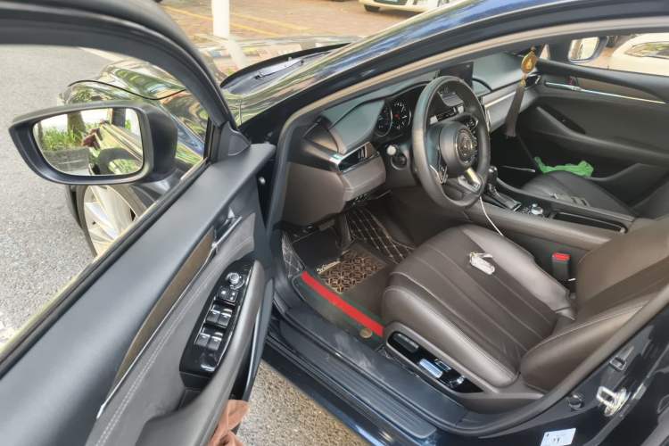 Used Mazda Atenza 2021 2.5L Blue Sky Prestige Edition Driver Seat