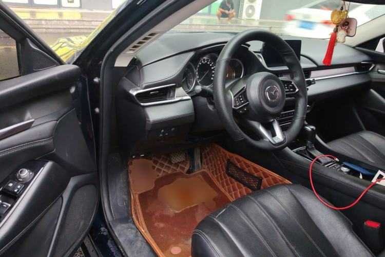 Used Mazda Atenza 2021 2.0L Blue Sky Luxury Edition Driver Seat