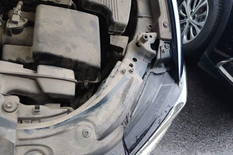 Used Mazda Atenza 2021 2.0L Blue Sky Luxury Edition Engine Bay Left