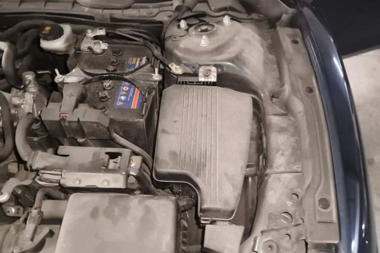 Used Mazda Atenza 2021 2.0L Blue Sky Luxury Edition Engine Bay Left