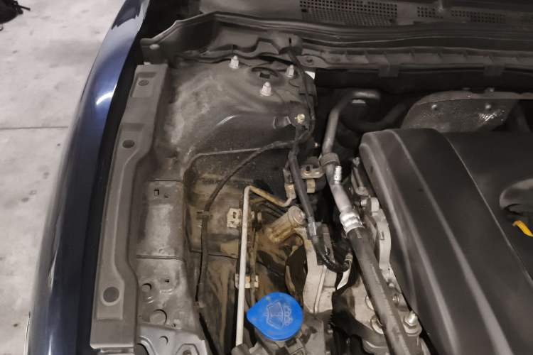 Used Mazda Atenza 2021 2.0L Blue Sky Luxury Edition Engine Bay Right