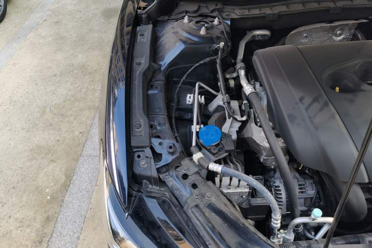 Used Mazda Atenza 2021 2.5L Sky Blue Sport Edition Engine Bay Right