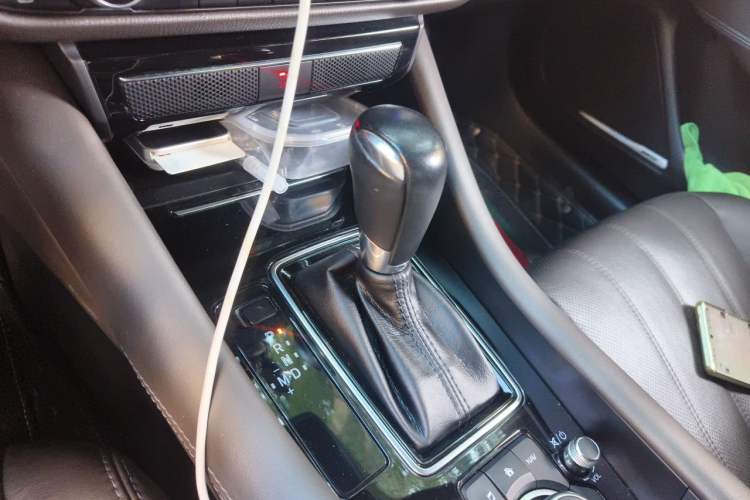 Used Mazda Atenza 2021 2.5L Blue Sky Prestige Edition Gear Lever