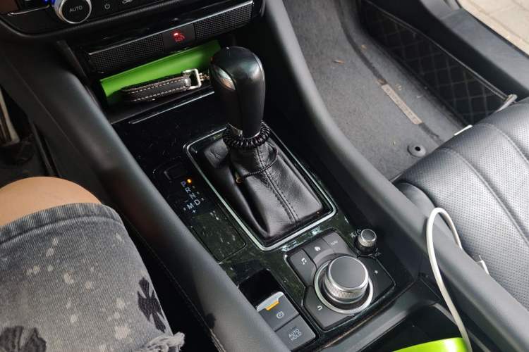 Used Mazda Atenza 2021 2.5L Sky Blue Sport Edition Gear Lever