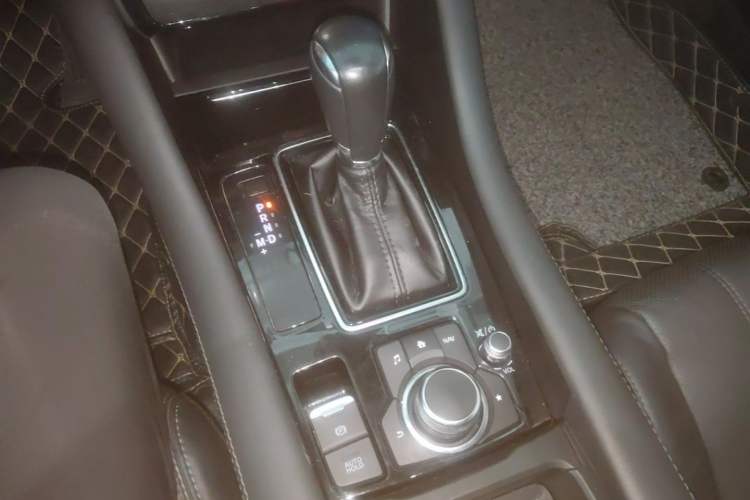 Used Mazda Atenza 2021 2.5L Sky Blue Sport Edition Gear Lever