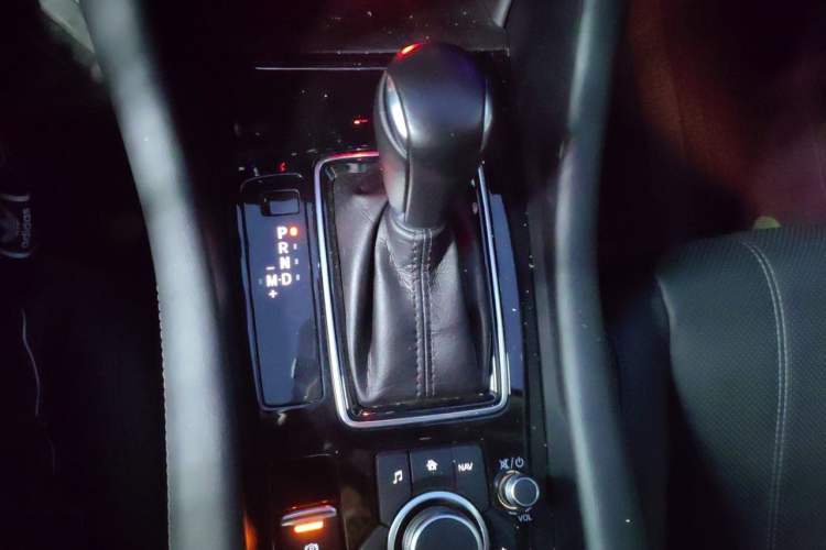 Used Mazda Atenza 2021 2.5L Sky Blue Sport Edition Gear Lever