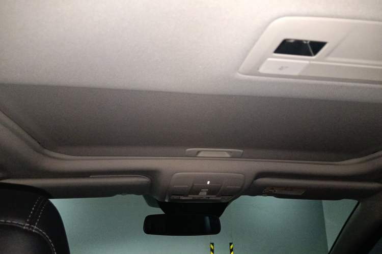 Used Mazda Atenza 2021 2.5L Sky Blue Sport Edition Headliner